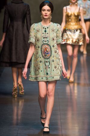 Dolce and Gabbana Fall 2013 RTW collection38.JPG